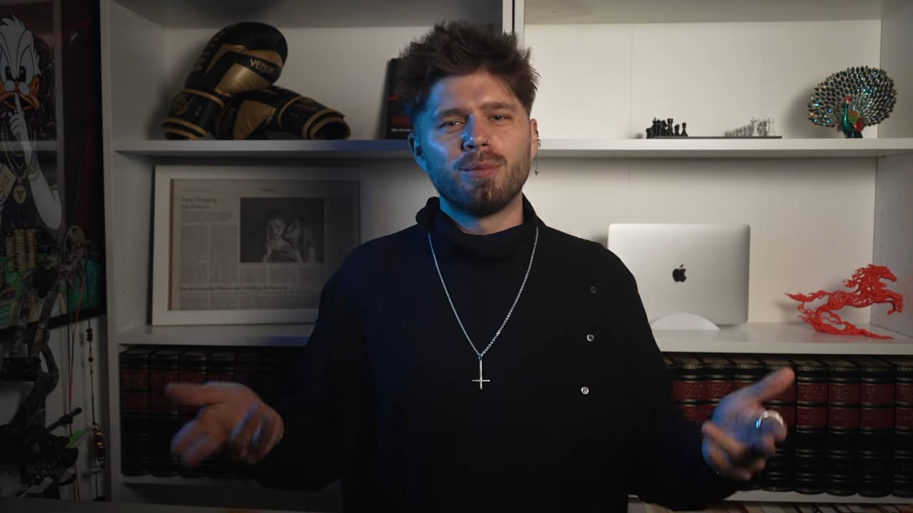 Date endet mit Umarmung? So planst du den Abend 3 Marko Polo erklärt, woran du erkennst, dass sie Interesse hat