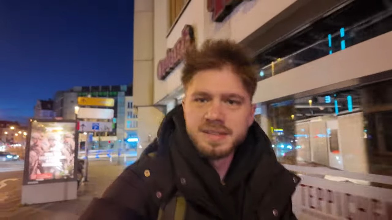 Dating Tipps: Die eine Sache, die sofort mehr Dates bringt 1 Marko morgens um kurz vor sieben auf der Straße, auf dem Weg zu einem Coaching