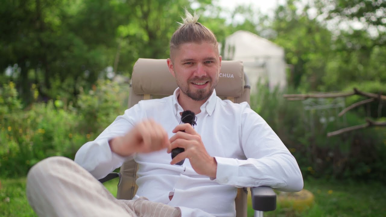 Alleine Frauen ansprechen: 5 Tipps für mehr Mut im Alltag 1 Marko erklärt, wie man alleine Frauen ansprechen kann, in einer Fußgängerzone