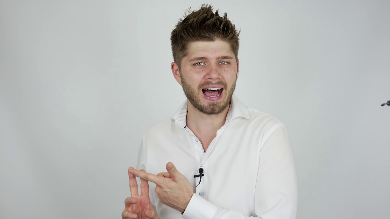 Flirten lernen als Mann: 4 Schritte vom Ansprechen zum Date 2 Mann und Frau im Gespräch auf der Straße über ein gemeinsames Hobby, Beispiel für Seeding beim Flirten