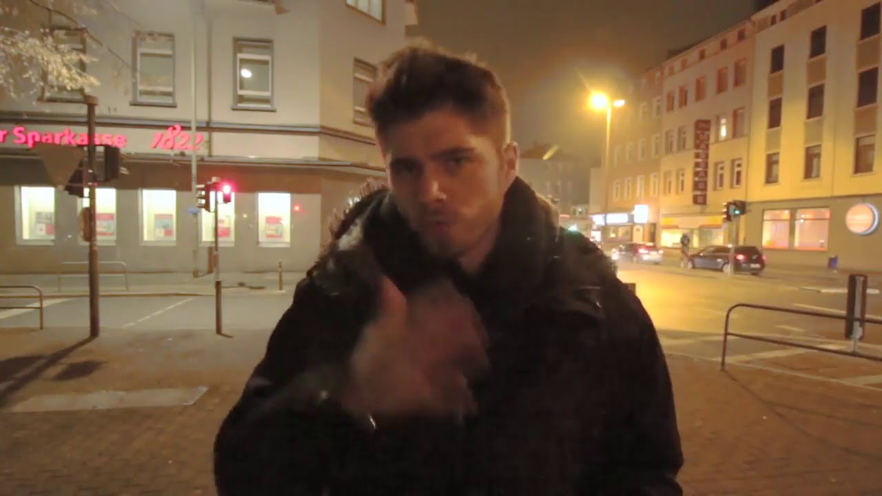 Partner zieht sich zurück: Woran du Überforderung erkennst 1 Marko Mitrovic erklärt, warum sich ein Partner in der Beziehung zurückzieht